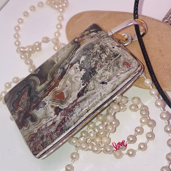 ⭐️WOW⭐️ Mexican Laguna Lace Agate Gemstone Chunky Handmade Pendant - Picture 7 of 7